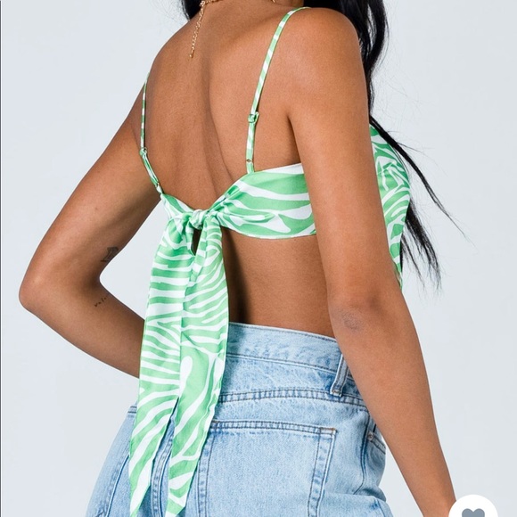 PRINCESS POLLY zebra crop top - Picture 2 of 5